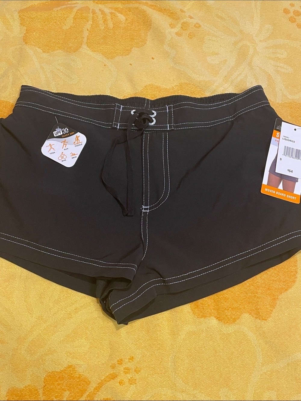 ZeroXposur Black Woven Board Shorts with White Topstitch
